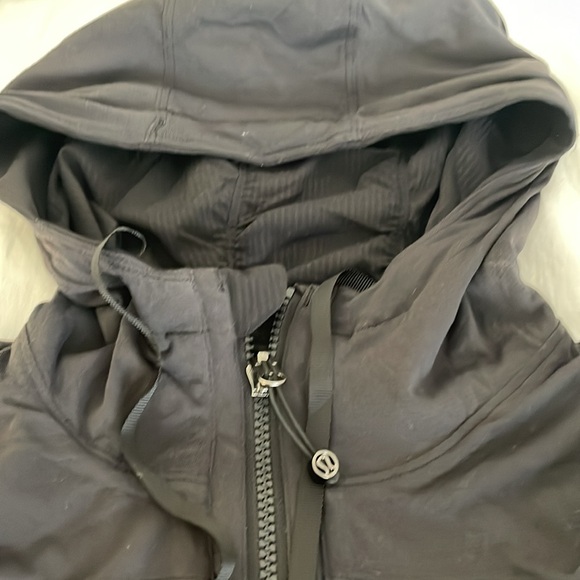 Lululemon Reversible black jacket 8 - Picture 8 of 9